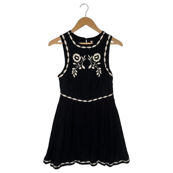 Free People Dress Womens 2 Delightful Birds Of A Feather Embroidered Flare Black - Picture 3 of 16